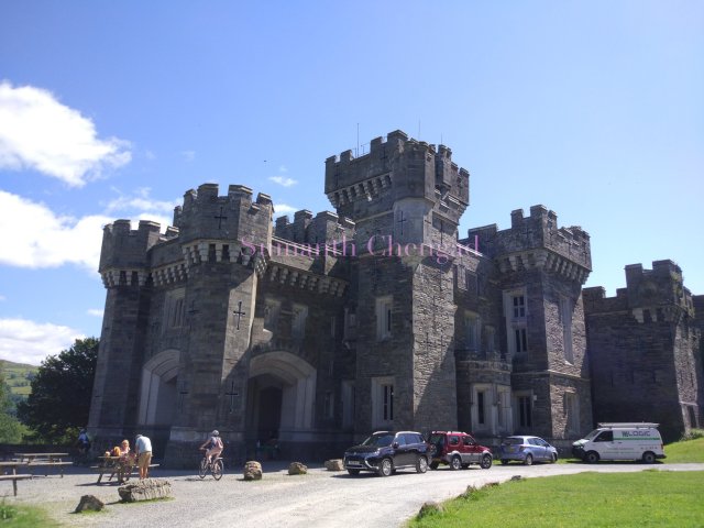 wray_castle_1_wm