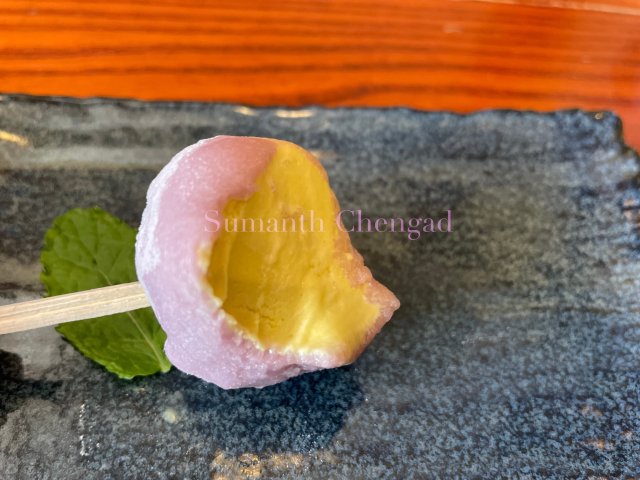 Inside the Mochi ice cream
